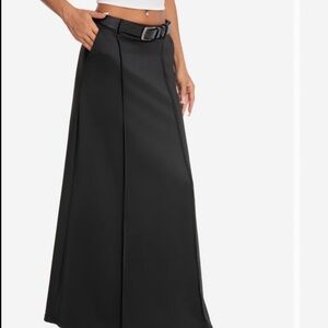 Venus Classic Black Maxi Skirt